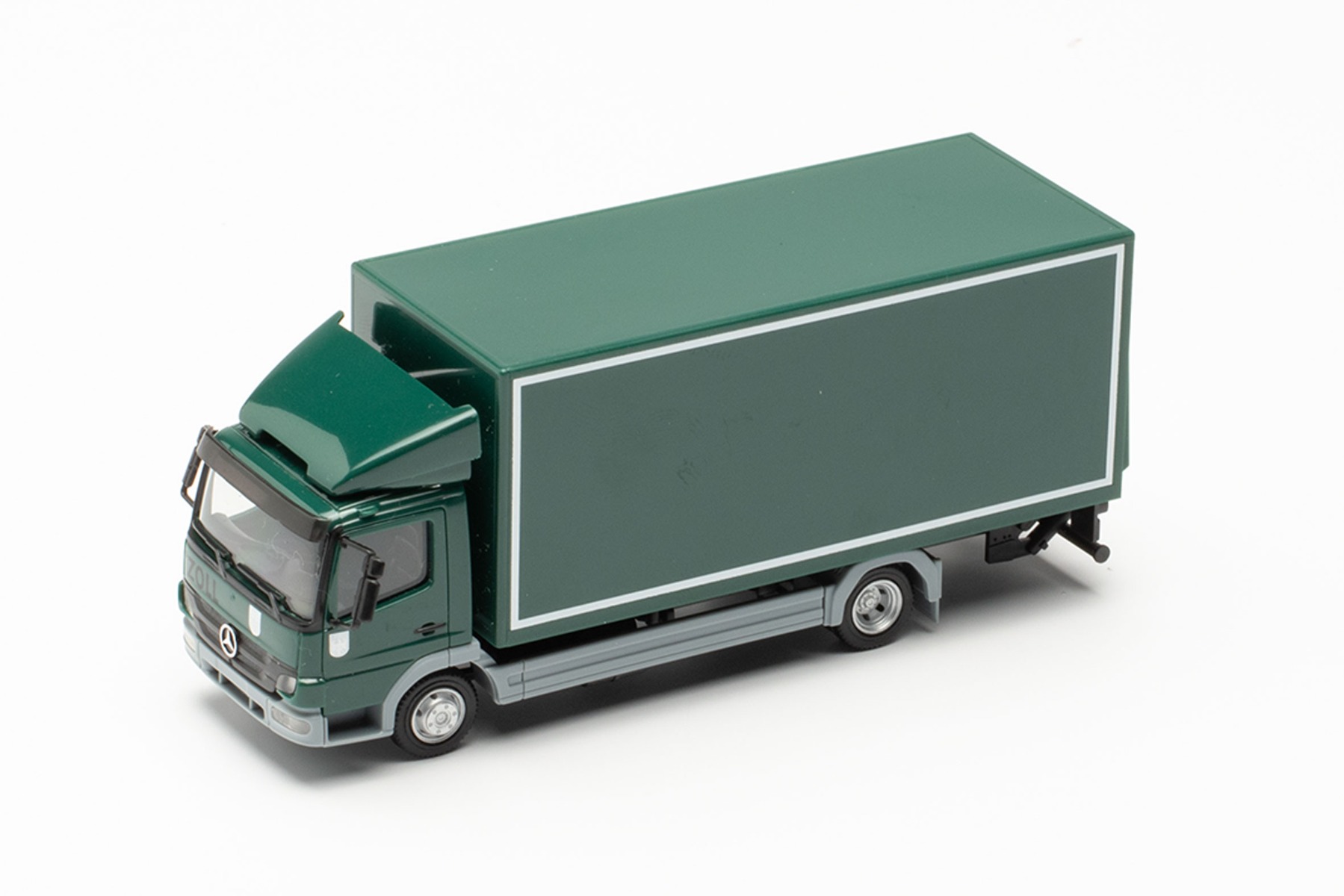 Herpa 096645 - Mercedes-Benz Atego `10 Koffer-LKW mit Ladebordwand - Zoll. 1:87