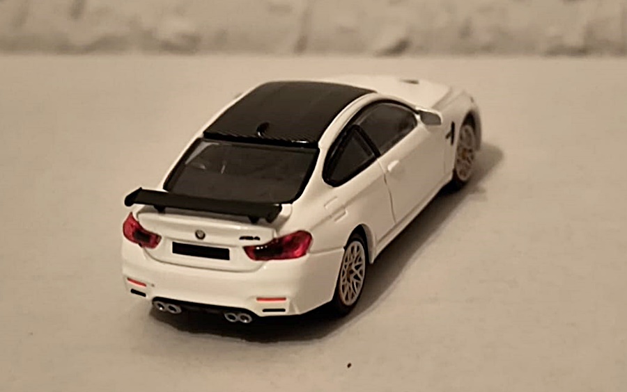 Minichamps 870027105 | BMW M4 GTS | 2016 | White W/ OrangeWheels | 1:87