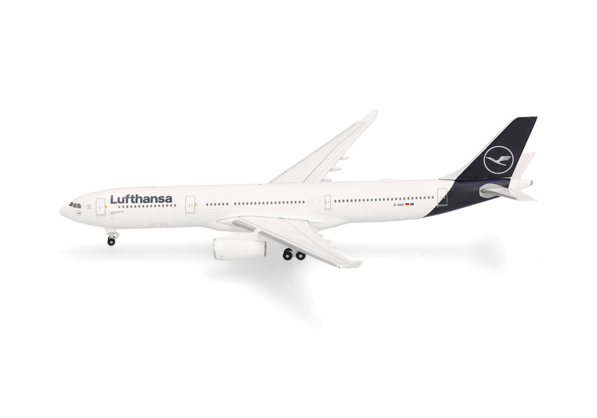 Herpa Wings 538954 | Lufthansa | Airbus A330-300 | D-AIKS | 1:500