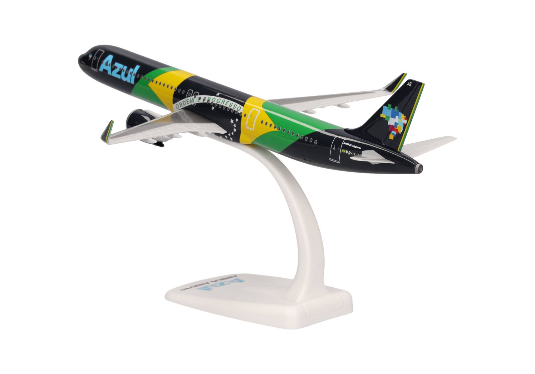 Herpa Wings SF 613682 | Azul Brazilian Airlines | Airbus A321neo | Brazilian Flag livery | PR-YJE | 1:200