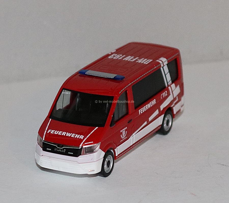 Herpa 953030 | MAN TGE Bus | Feuerwehr Dippoldiswalde | Dachkennung 193 | 1:87