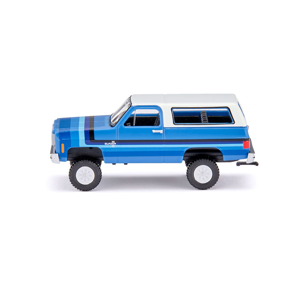 Wiking 011102 | Chevrolet K5 Blazer | lichtblau | 1:87