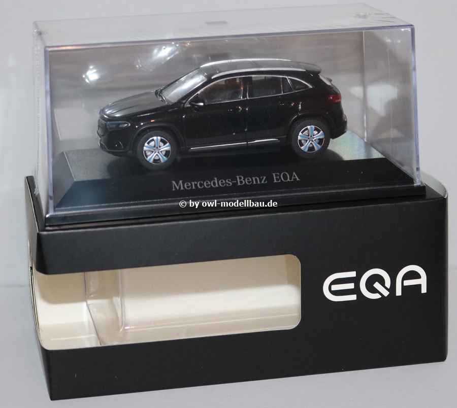 Herpa  B66960825 | Mercedes Benz EQA | Offroader | Progressive Line | H243 | cosmos schwarz | 1:43