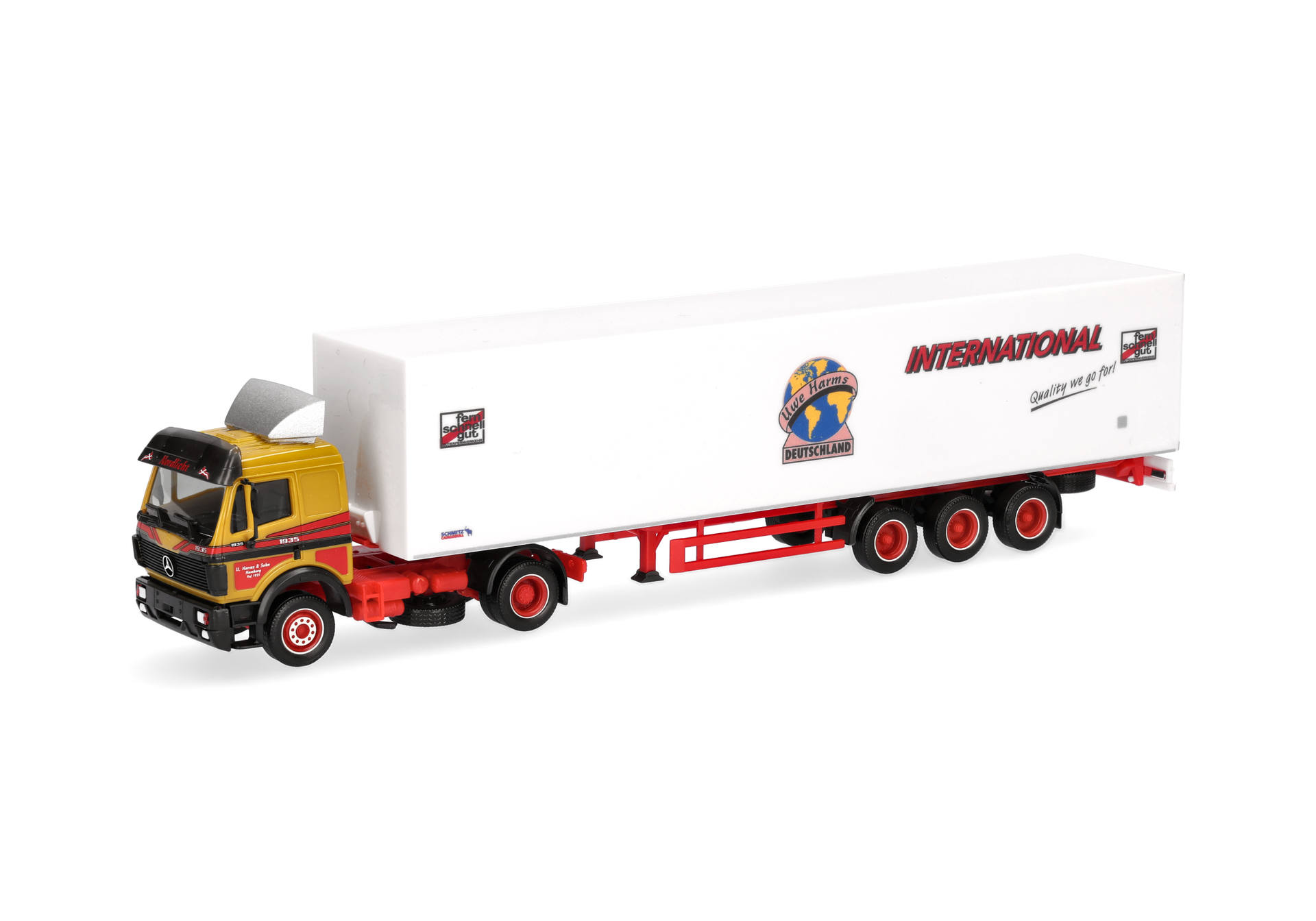 Herpa 320450 | Mercedes-Benz SK '88 Koffer-Sattelzug | Uwe Harms International | 1:87