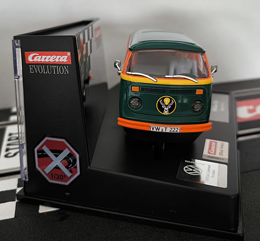 Carrera Evolution 27795 | VW BUS T2b | Jägermeister | 1:32