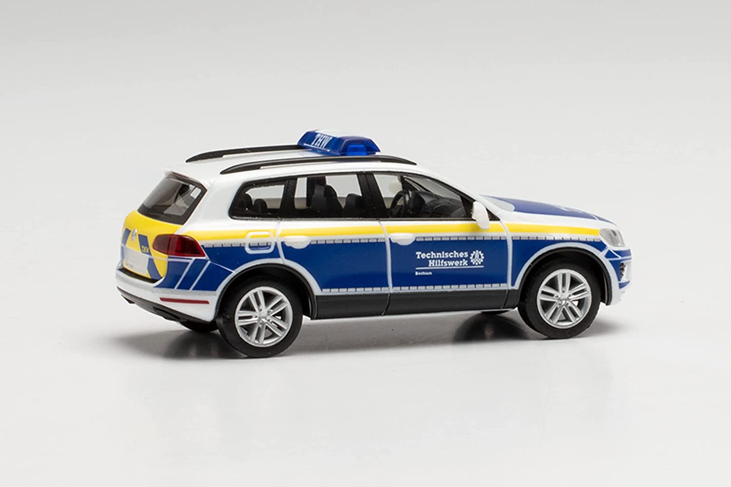 Herpa 096621 - VW Touareg - THW OV Bochum. 1:87