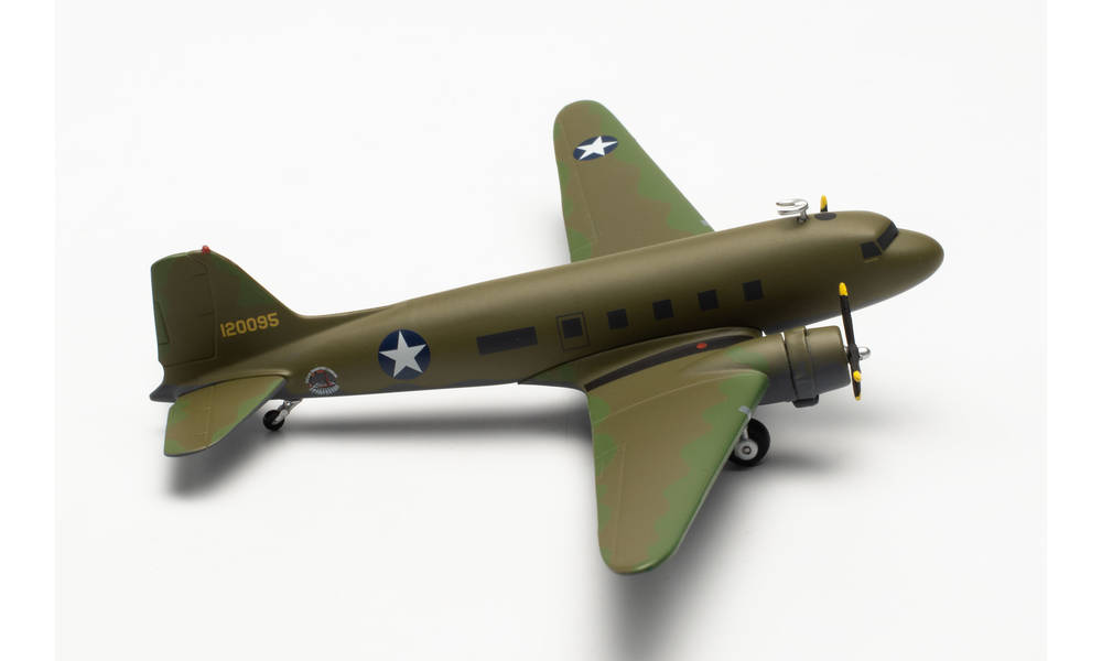 Herpa Wings 572606 | USAAF / Vintage Wings Douglas C-53 Skytrooper | Beach City Baby | 41-20095 | 1:200