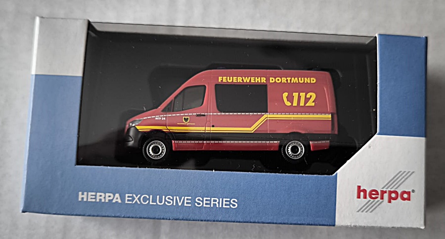 Herpa 961806 | Intermodellbau | MB Sprinter '18 Halbbus Hochdach | FW Dortmund/MTF 24 | 1:87