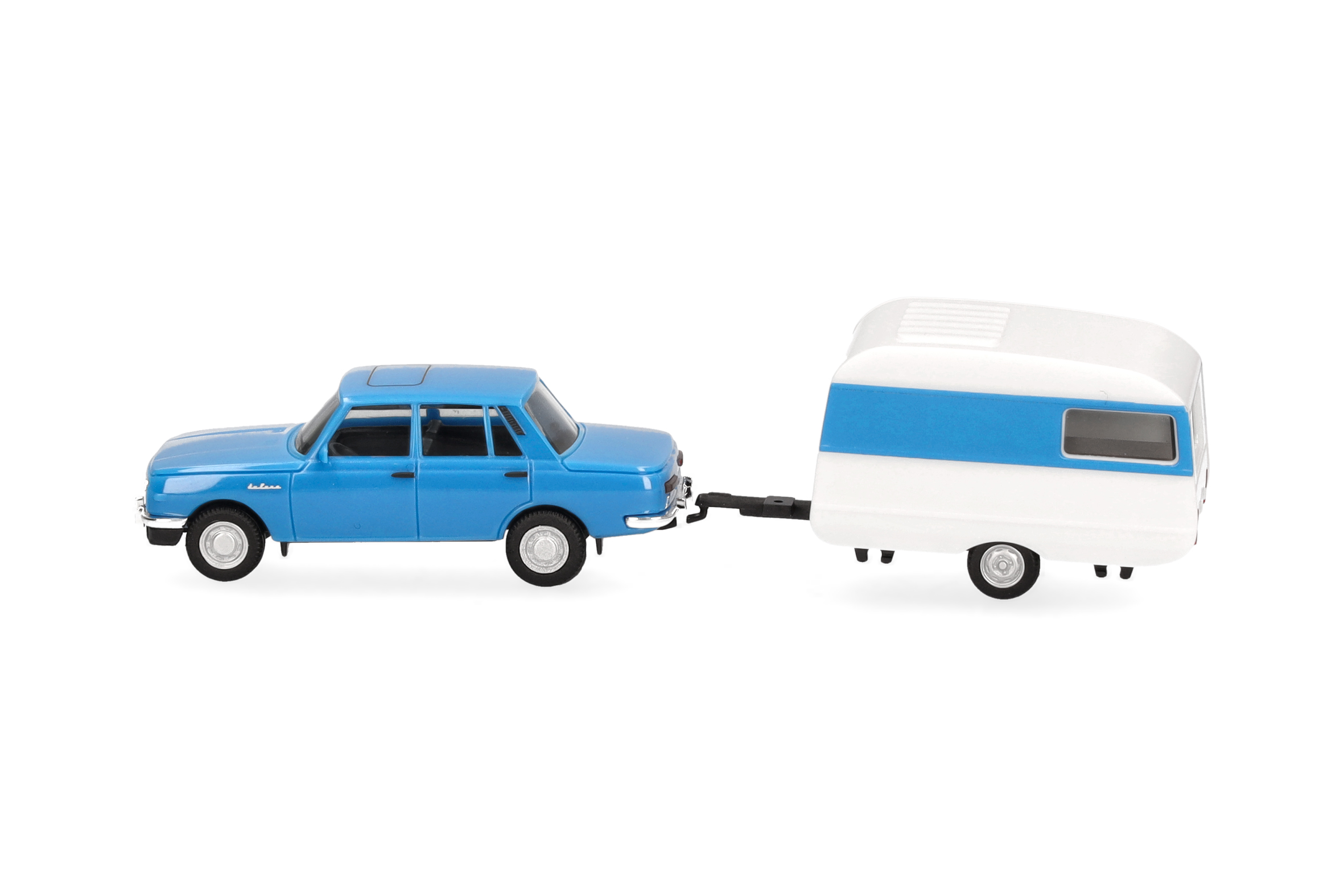 Herpa 028585-002 |  Wartburg 353`82 | Limousine mit QEK-Wohnwagen | himmelblau | 1:87