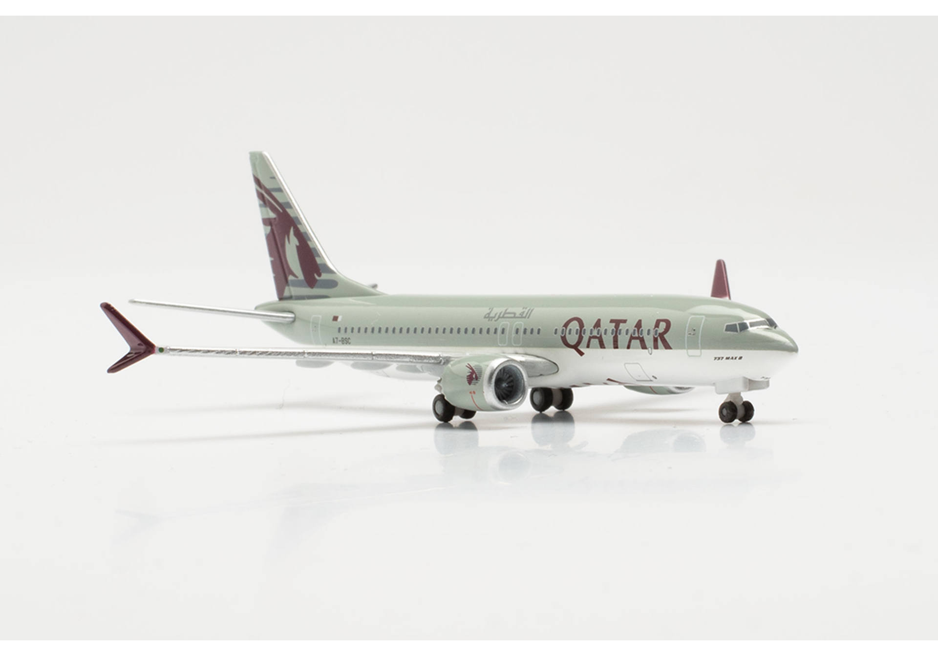 Herpa Wings 537384 | Qatar Airways Boeing 737 Max 8 | A7-BSC | 1:500