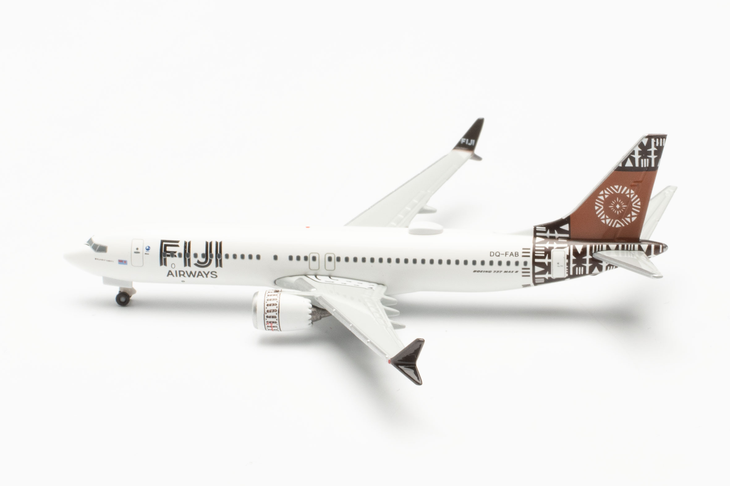 Herpa Wings 537117 | Fiji 737 Max 8 | DQ-FAB "Island of Kadavu" | 1:500