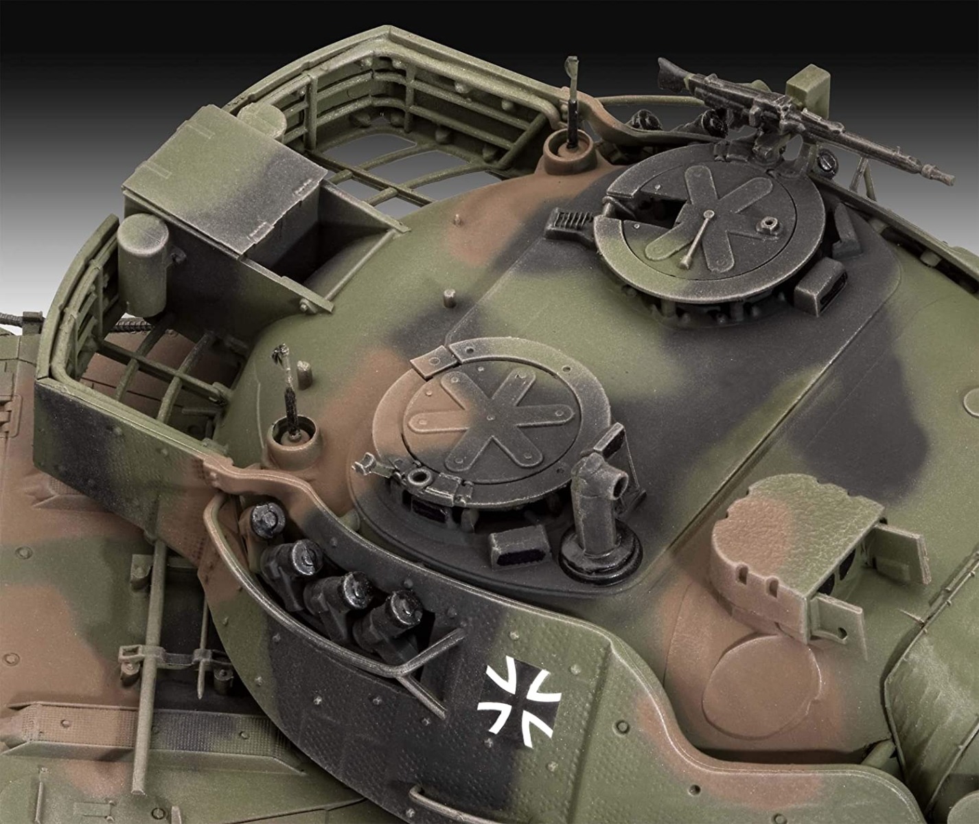 Revell 03320 - Leopard 1A5. 1:35
