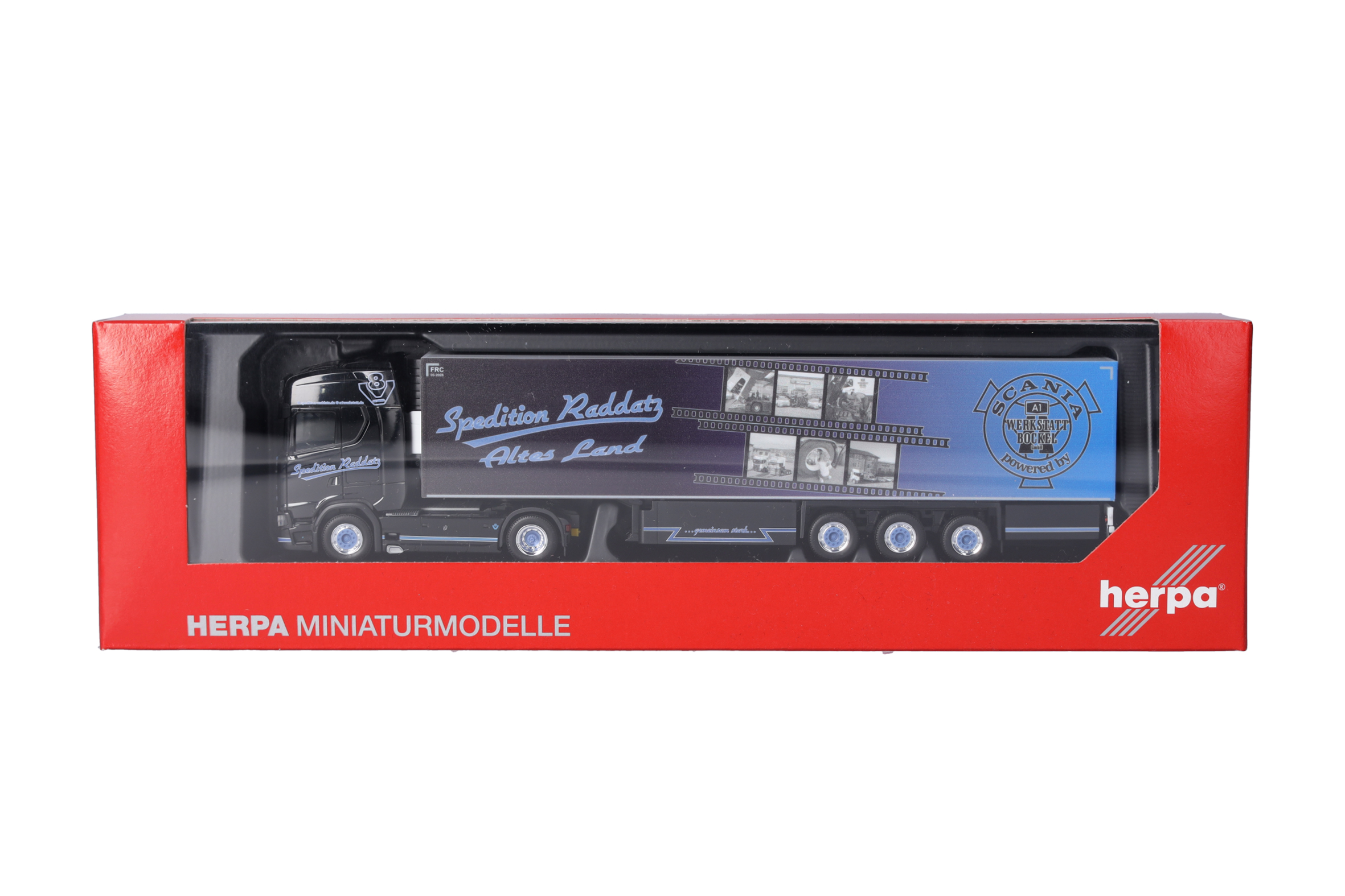 Herpa  318792 | Mercedes-Benz Actros L | ProCabin Gigaspace | blau | 1:87