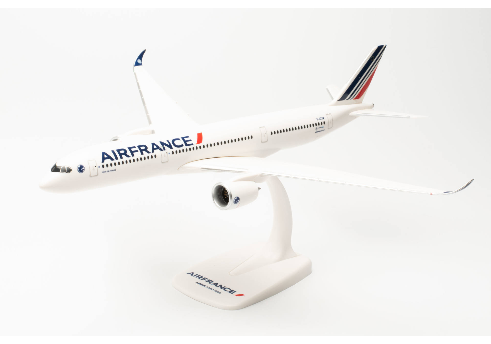 Herpa Wings SF 612470-001 | Air France Airbus A350-900 - 2021 livery | 1:200