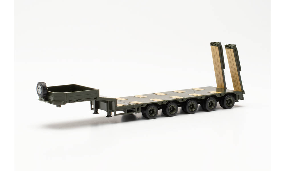 Herpa 746977 | Goldhofer Semitiefladeauflieger mit abgeschrägtem Heck und Auffahrrampen, 5a | 1:87