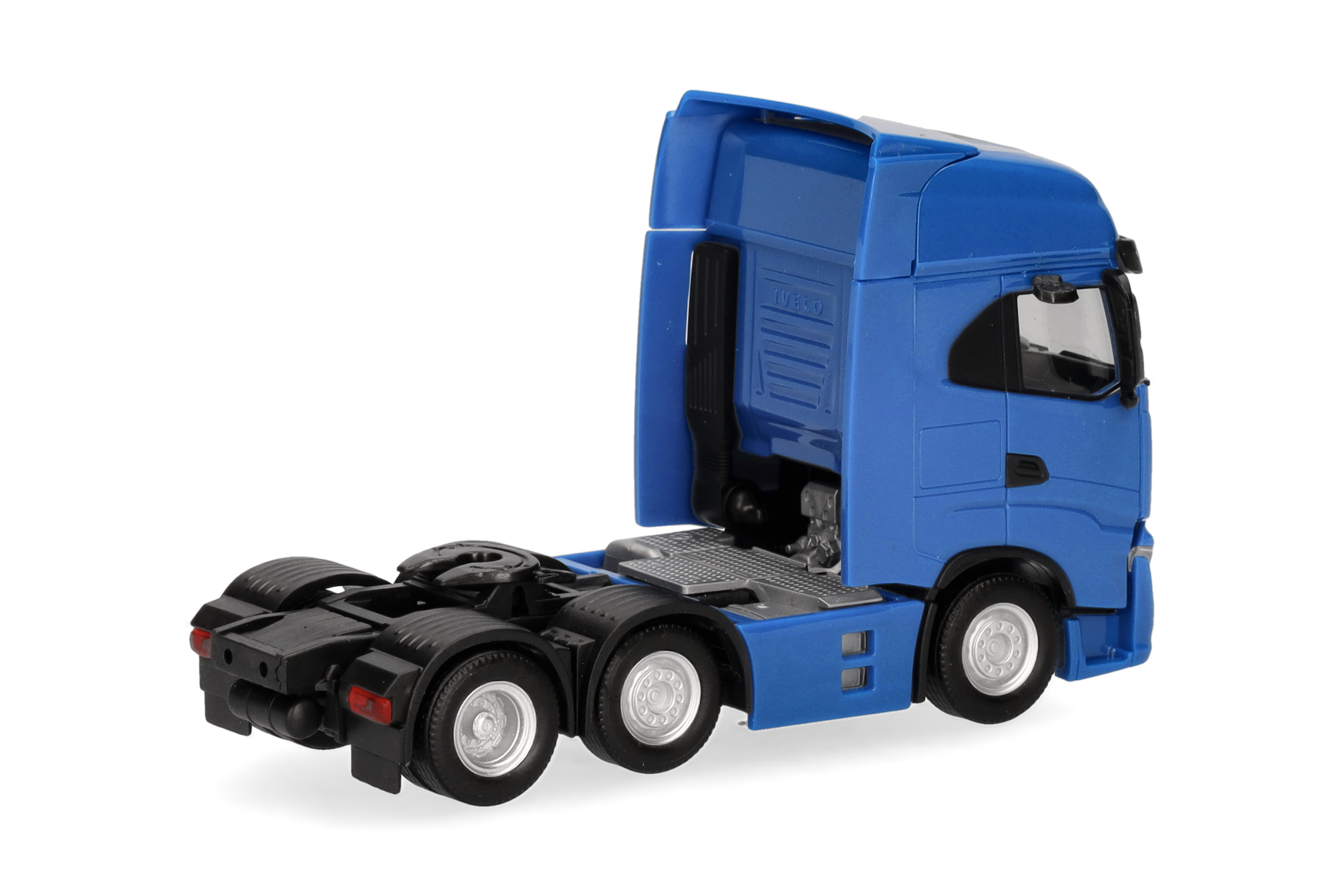 Herpa 317122-003 | Iveco S-Way | 3achs (6x2) | verkehrsblau | 1:87