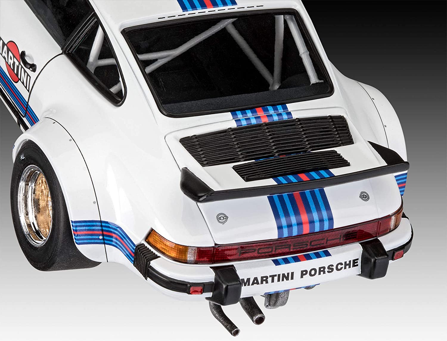 Revell 07685 - Porsche 934 RSR - Martini. 1:24