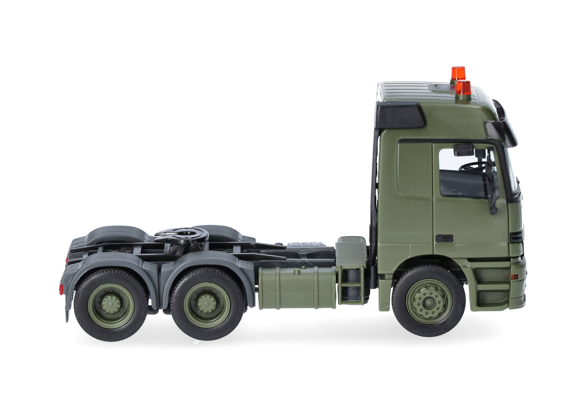 Herpa 747264 | Mercedes-Benz Actros L (96) MP1 (6x4) | olivgrün (B) | 1:87