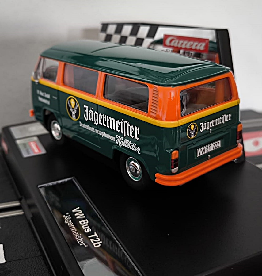 Carrera Evolution 27795 | VW BUS T2b | Jägermeister | 1:32