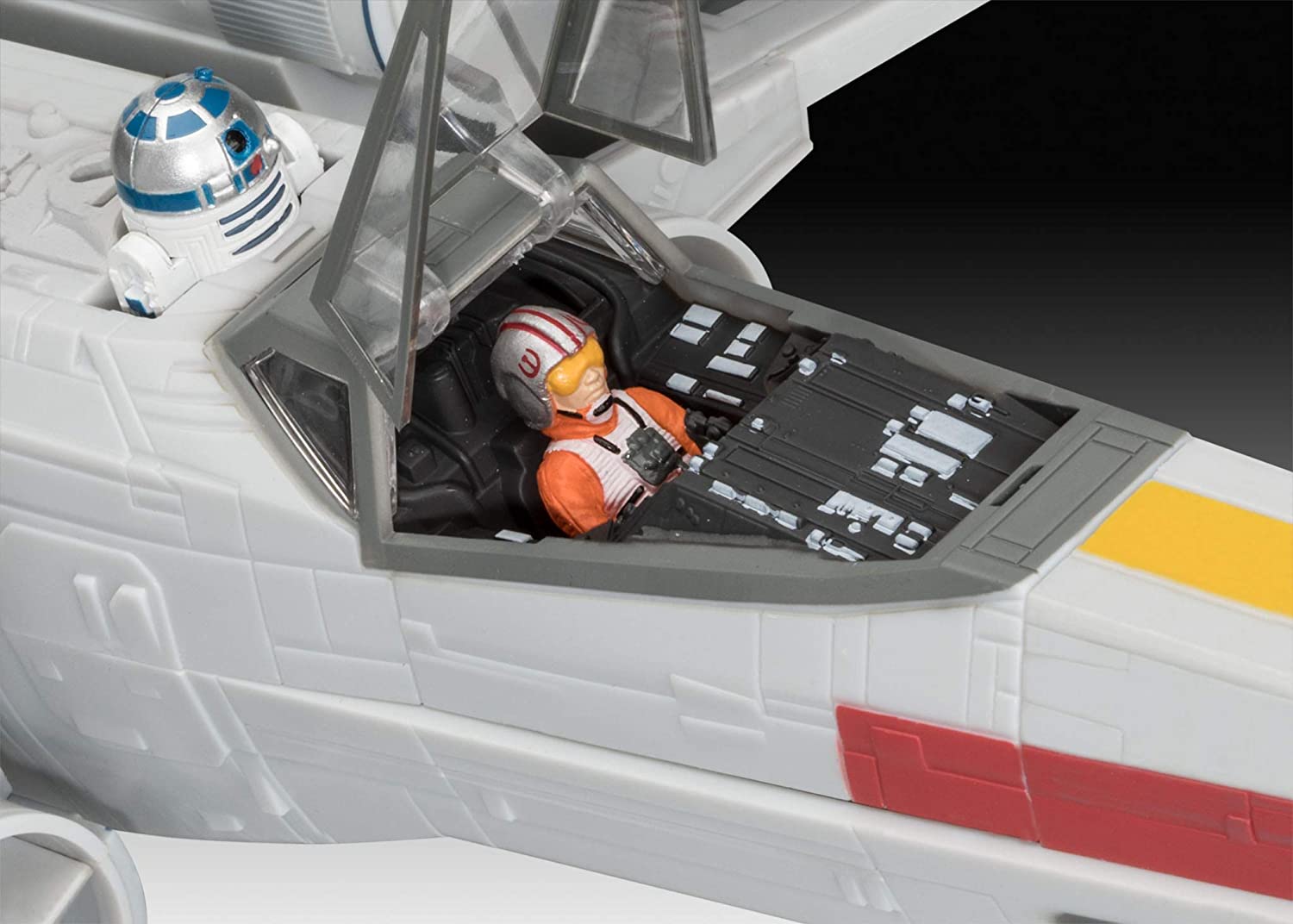 Revell 06890 - Star Wars - X-Wing Fighter. 1:29