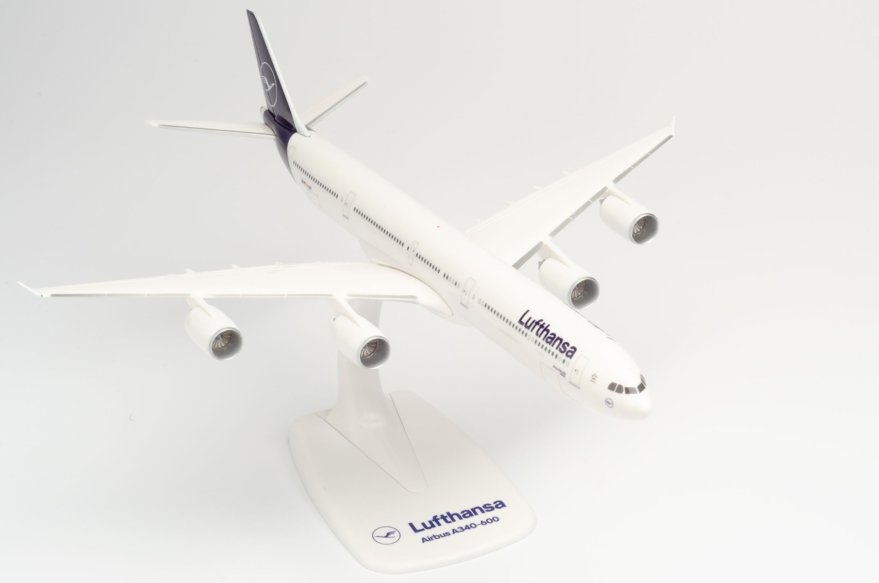 Herpa Wings Snap Fit 612616 | Lufthansa | Airbus A340-600 | Lübeck | 1:250