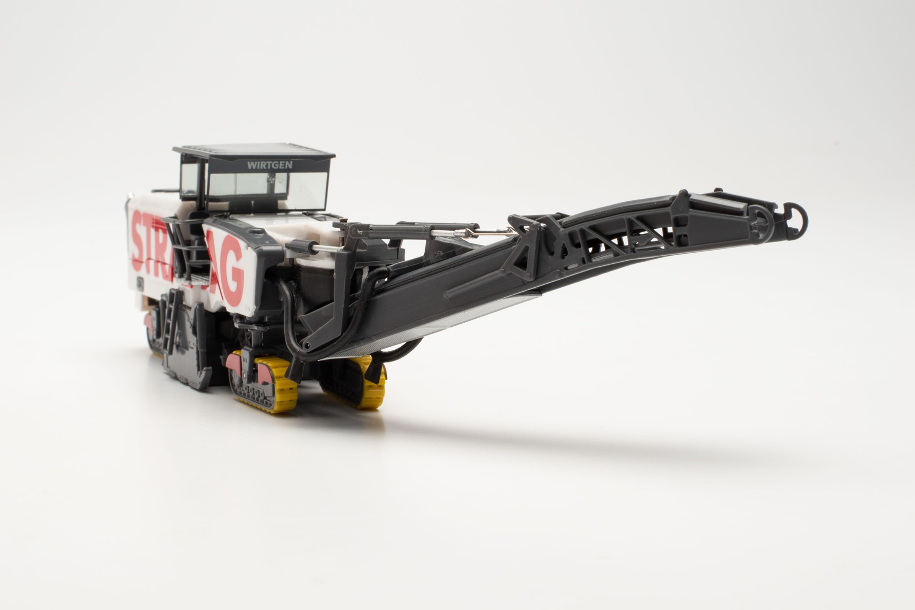 Herpa 315142 | Wirtgen Asphaltfräse 250i | STRABAG | 1:87