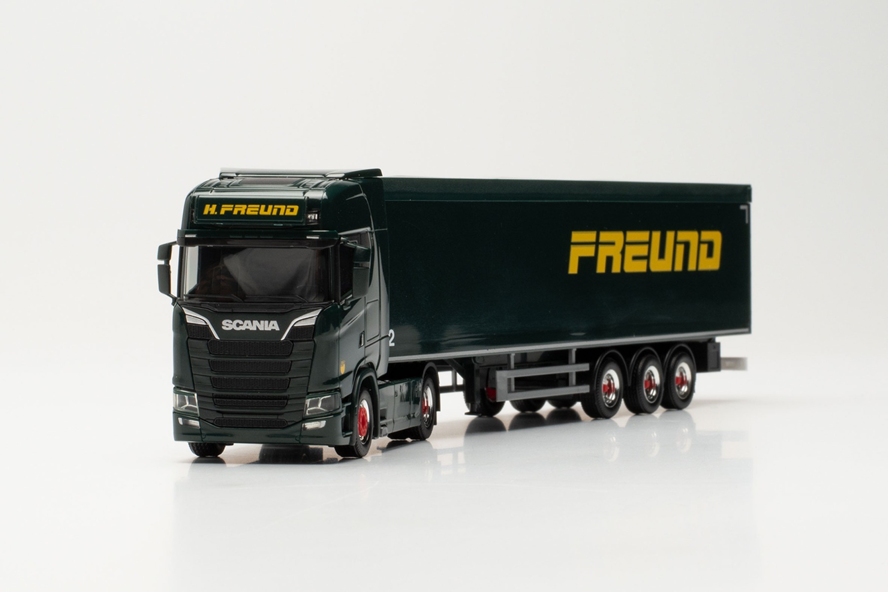 Herpa 315173 | Scania CS 20 HD Schubboden-Sattelzug | Spedition Freund | 1:87