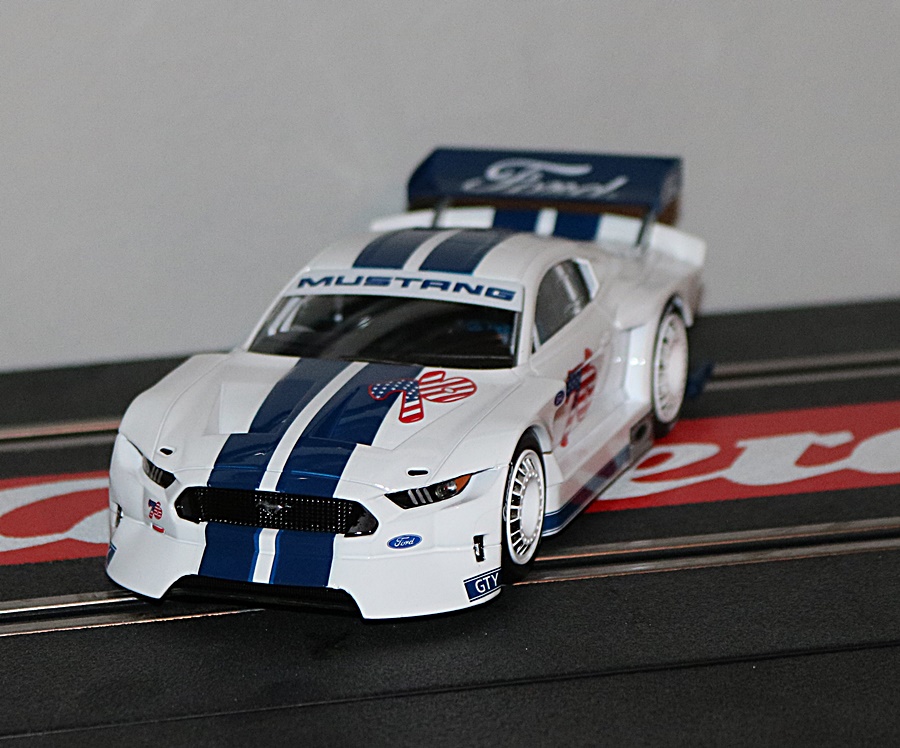 31083L Carrera Digital 132 | Ford Mustang GTY No. 76| 1:32 | ohne Box