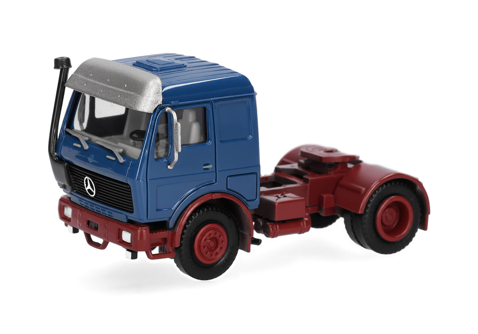 Herpa 322409 | Mercedes-Benz Zugmaschinen Set | NG80 und ProCabin | 1:87