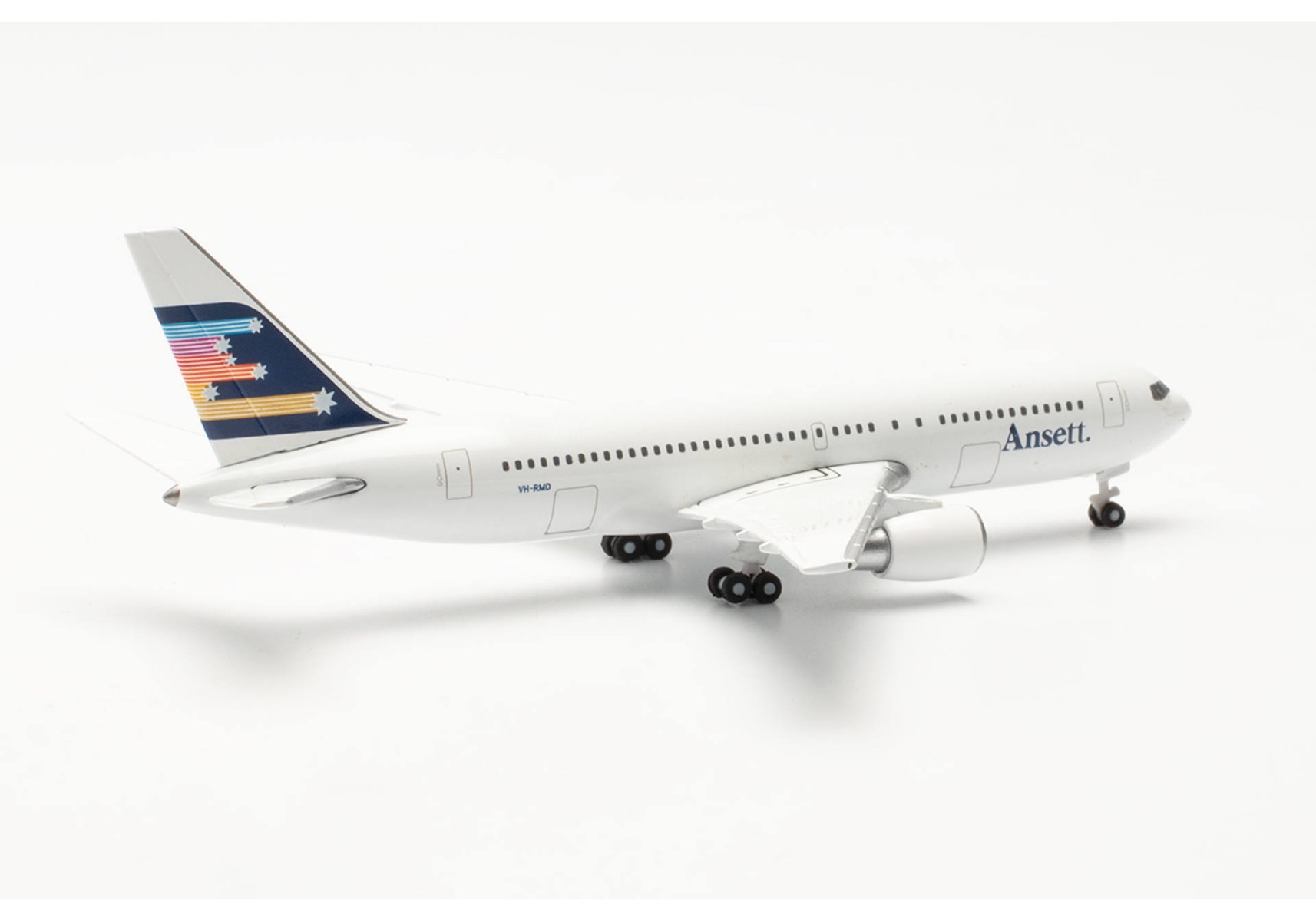Herpa Wings 536714 | Ansett Airlines | Boeing 767-200 | Southern Cross | livery - new colors | VH-RMD | 1:500