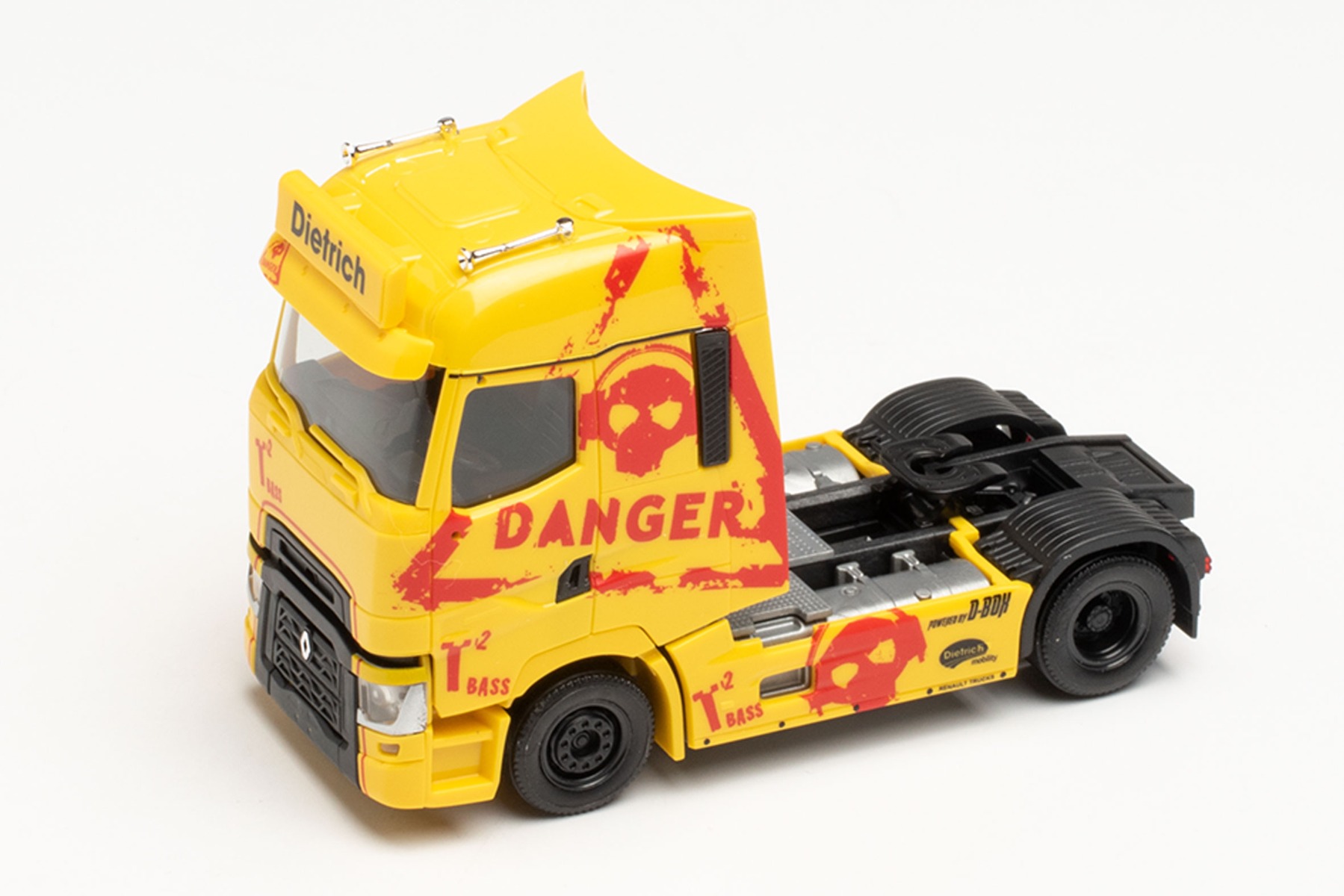 Herpa 314183 - Renault T Zugmaschine - Dietrich Nutzfahrzeuge / Danger (NRW/Wenden). 1:87