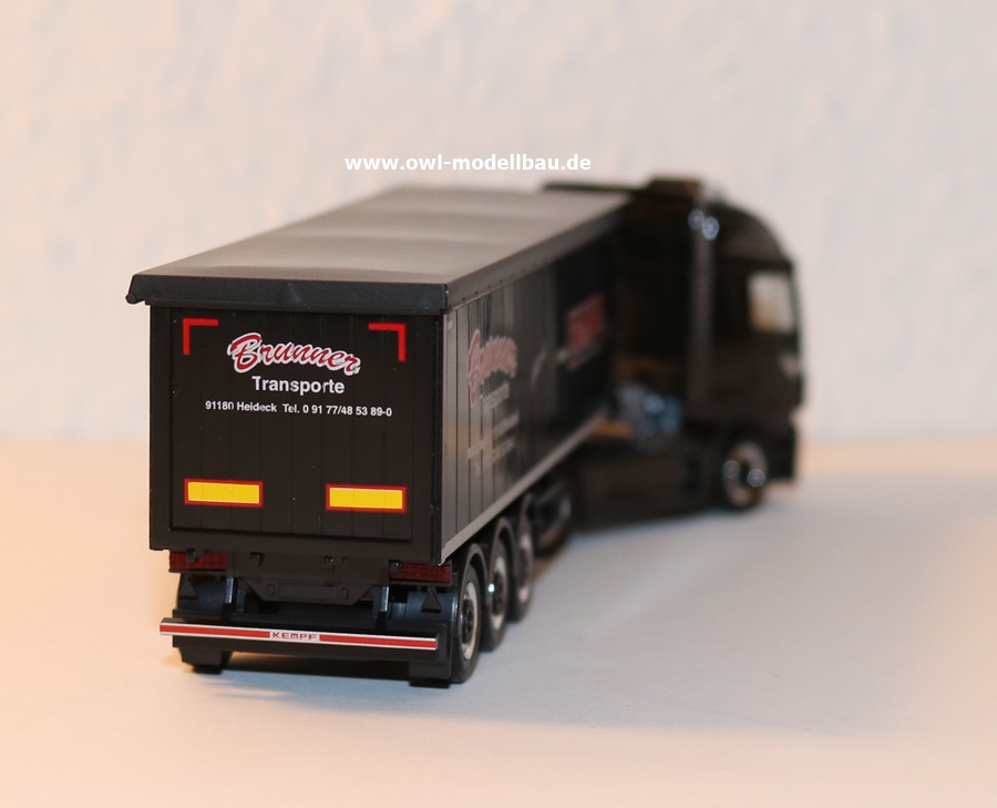 Herpa 310703 - Iveco Stralis Stöffelliner-Sattelzug - PB Transporte Brunner (Bayern / Heideck). 1:87