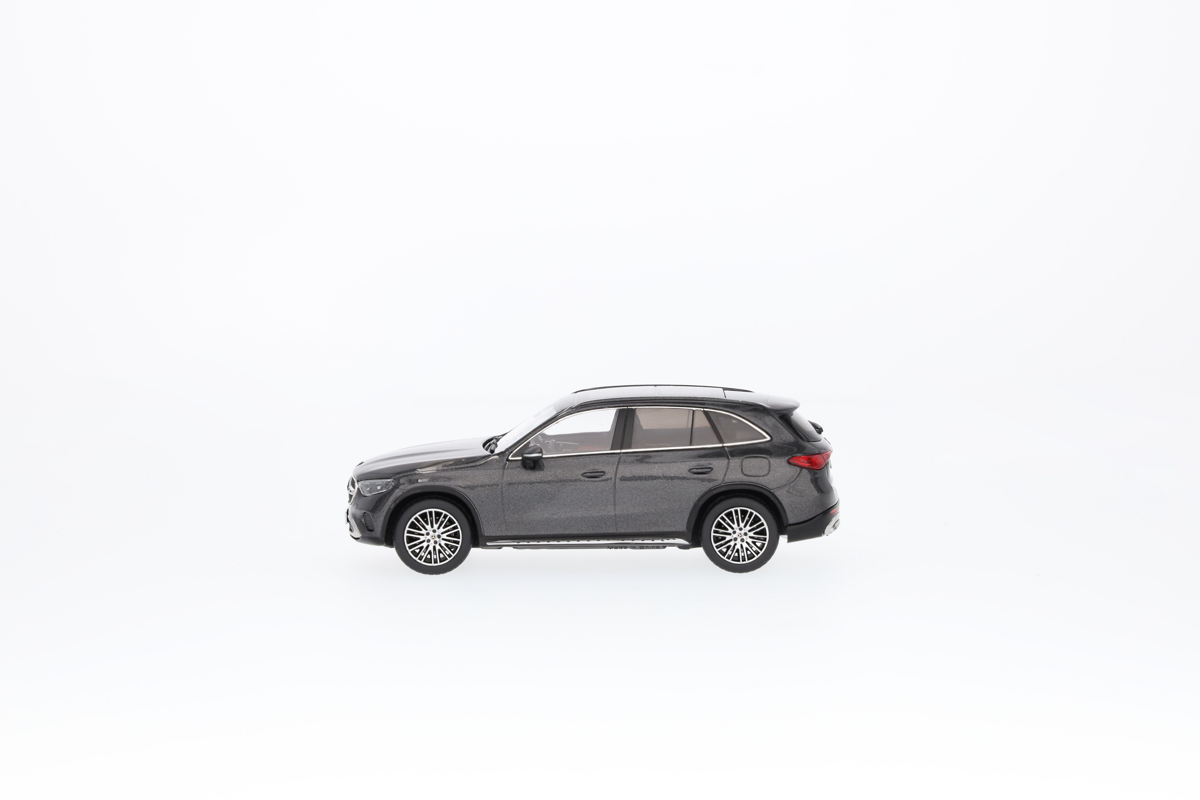 iScale B66960645 | Mercedes Benz GLC Coupé | AVANTGARDE | X254 | graphitgrau | 1:43