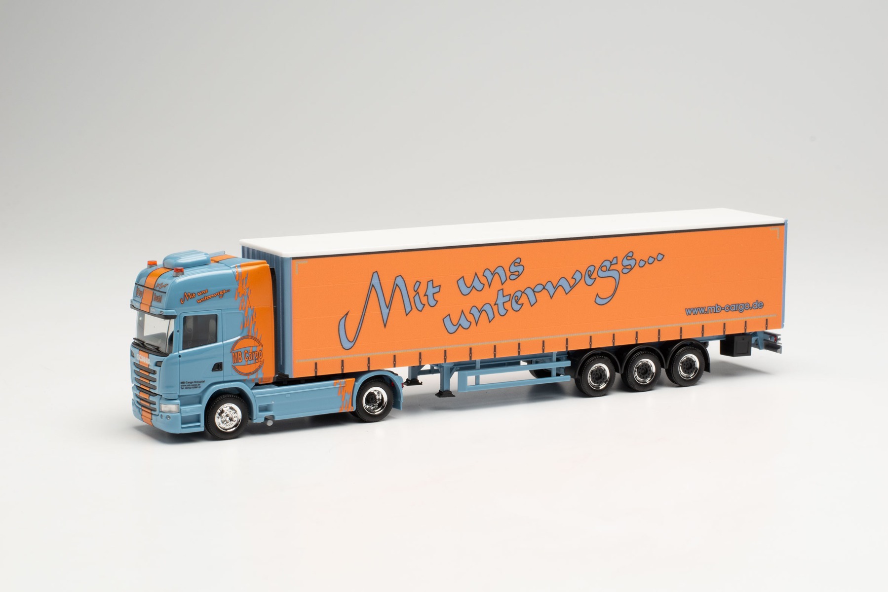 Herpa 314800 - Scania R `13 TL Lowliner-Gardinenplanen-Sattelzug - MB Cargo (Nordrhein-Westfalen/Kreuztal). 1:87