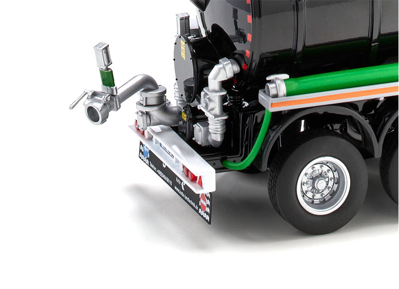 Wiking 077654 | Kotte Tanksattelauflieger garant TSA 30.000 | schwarz |1:32