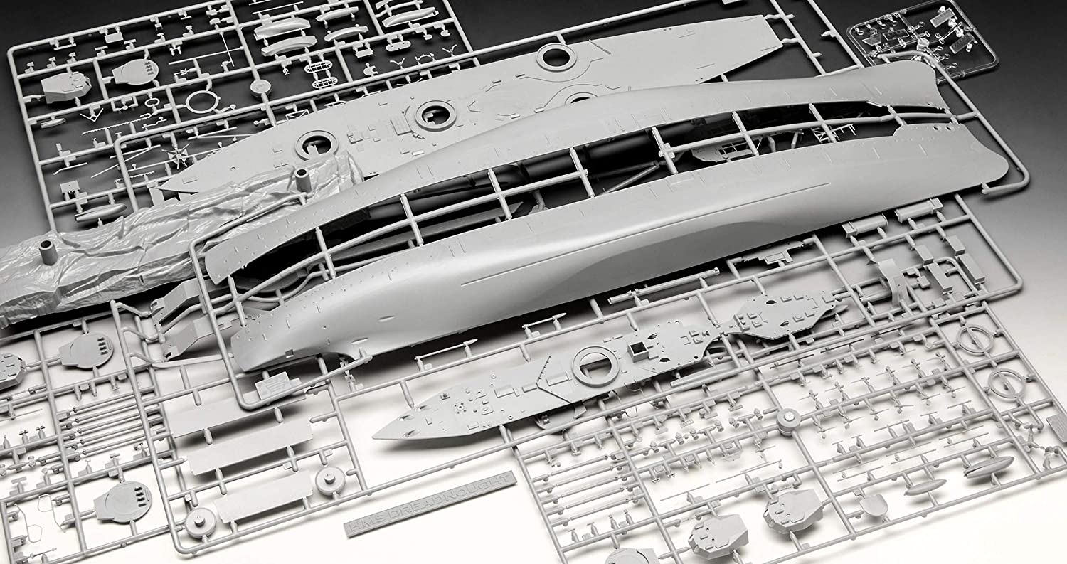 Revell 05171 - HMS Dreadnought. 1:350