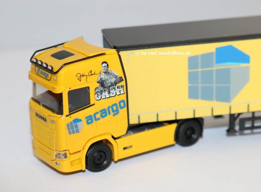 Herpa 314763 - Scania CS 20 HD Gardinenplanen-Sattelzug - acargo / Johnny Cash (Hamburg). 1:87
