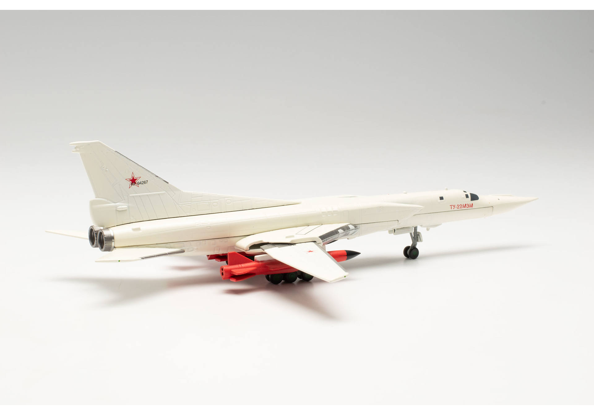 Herpa Wings 572149 | Tupolev TU-22M3M | Backfire | M3M prototype | RF-94267 | 1:200