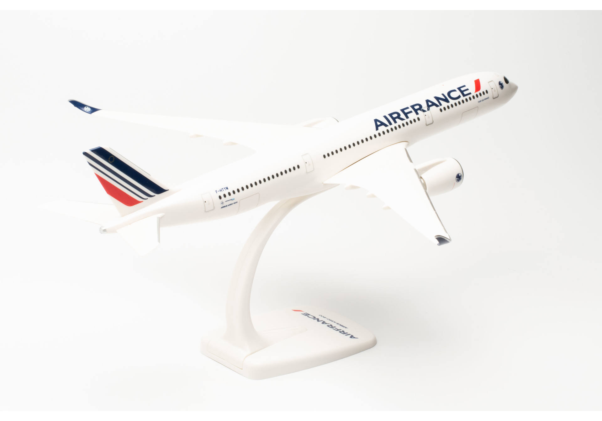 Herpa Wings SF 612470-001 | Air France Airbus A350-900 - 2021 livery | 1:200