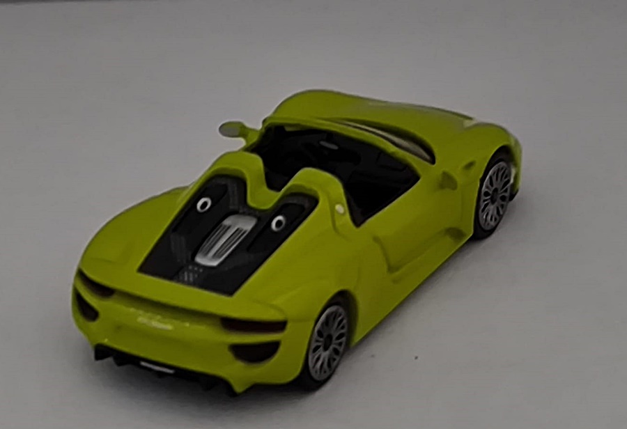 Minichamps 870062134 | Porsche 918 Spider | 2013 | gelbgrün | 1:87