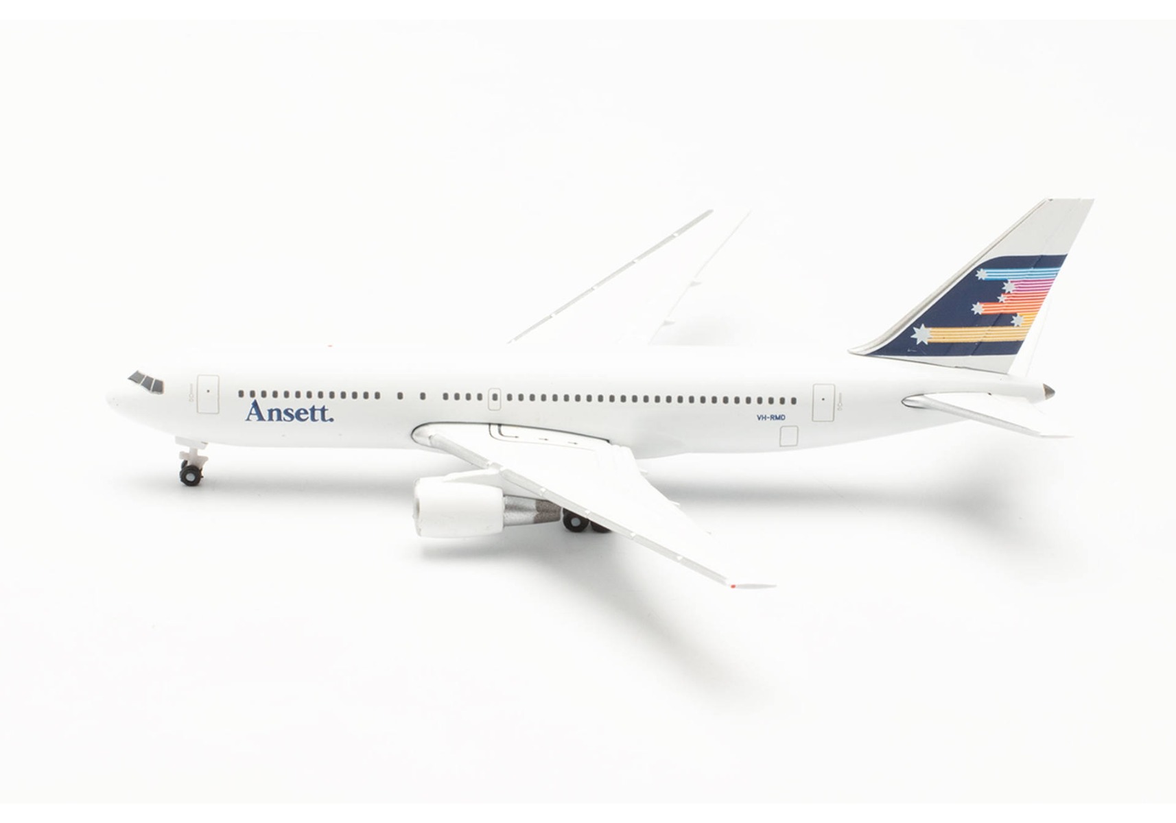 Herpa Wings 536714 | Ansett Airlines | Boeing 767-200 | Southern Cross | livery - new colors | VH-RMD | 1:500