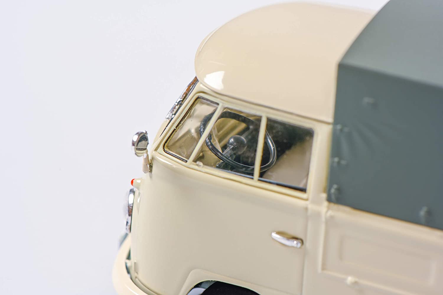 Schuco  450785100 | VW T1b | Pritsche/Plane | 1:32