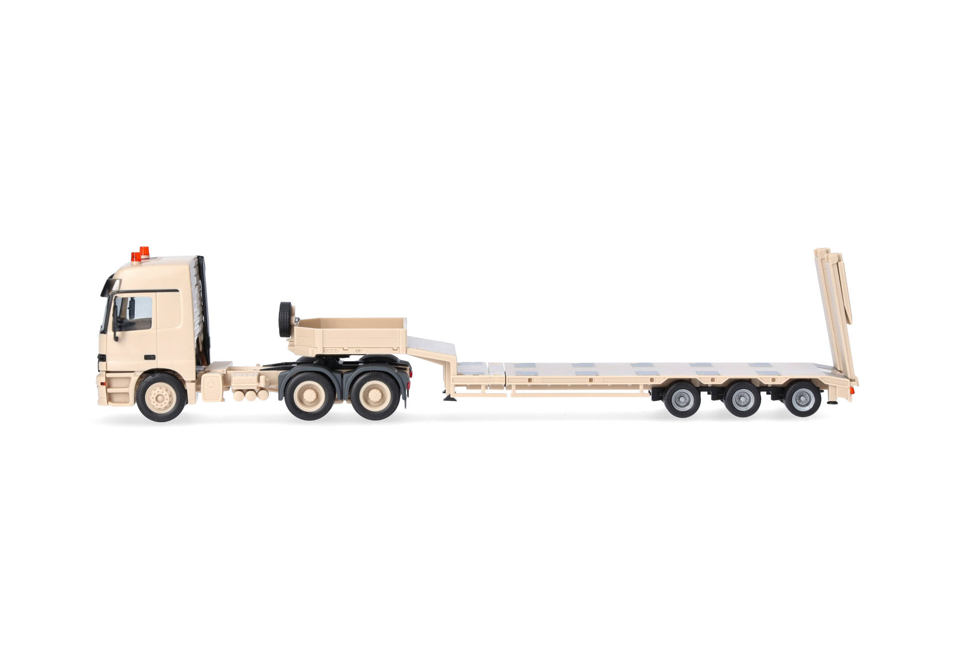 Herpa 747271 | MB Actros L (96) MP1 | Tieflade-Sattelzug | Belgische Armee | sandbeige | 1:87