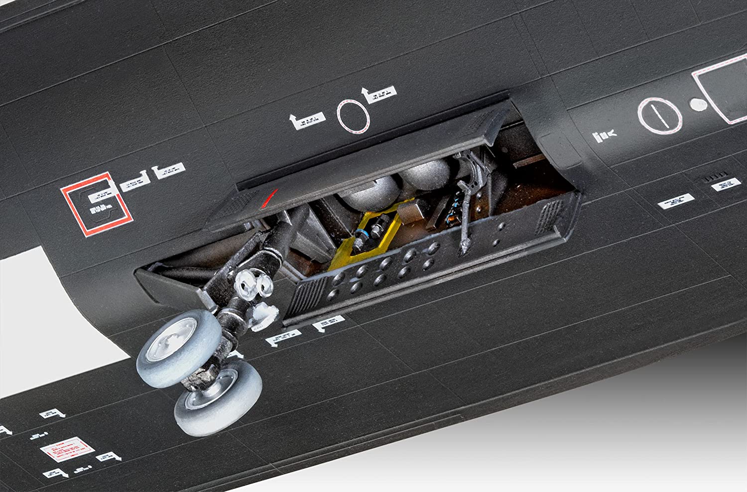 Revell 04967 - Lockheed SR-71 A Blackbird. 1:48