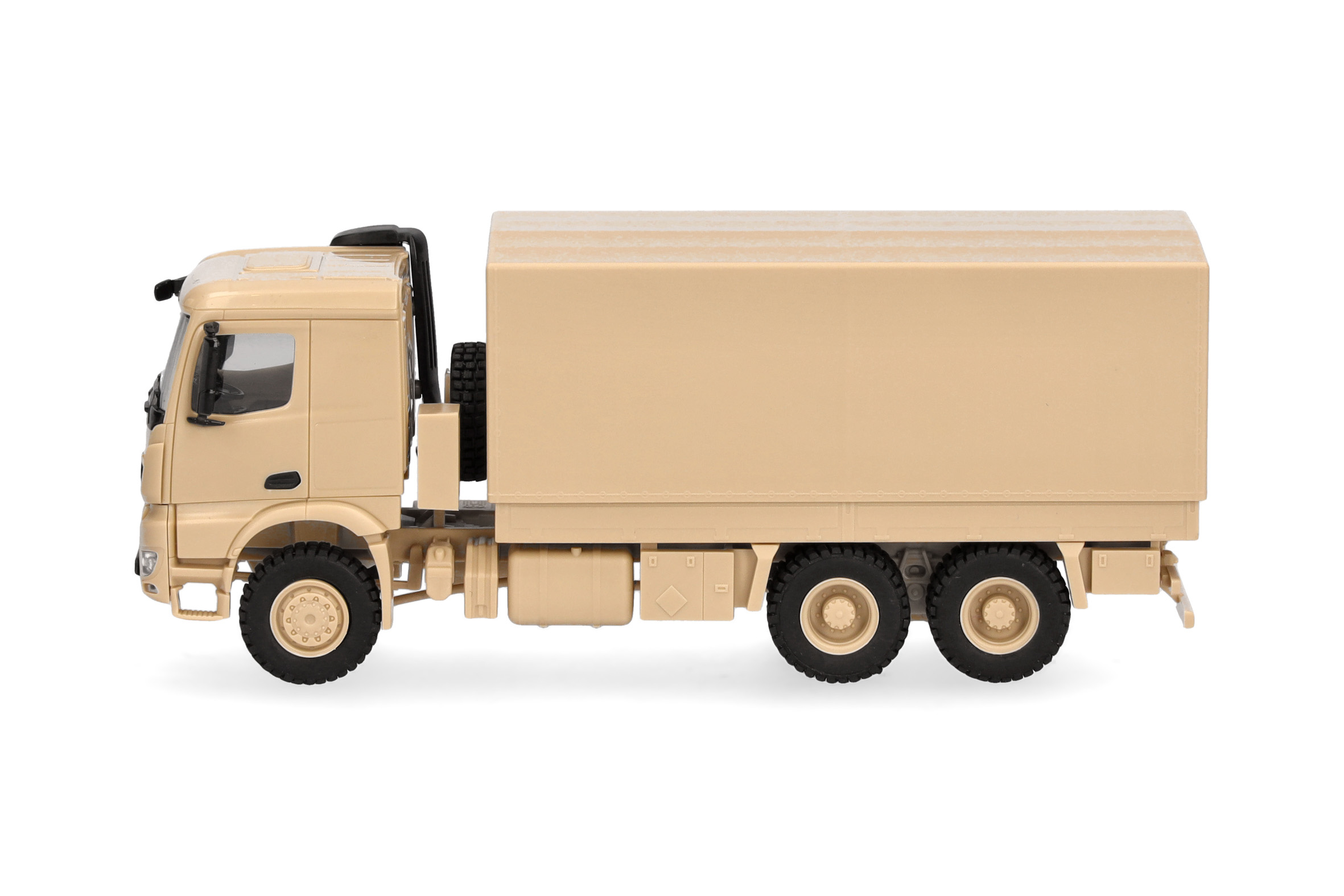 Herpa 747202 | MB  Arocs 6x6 Pritsche/Plane | sandbeige undekoriert | 1:87