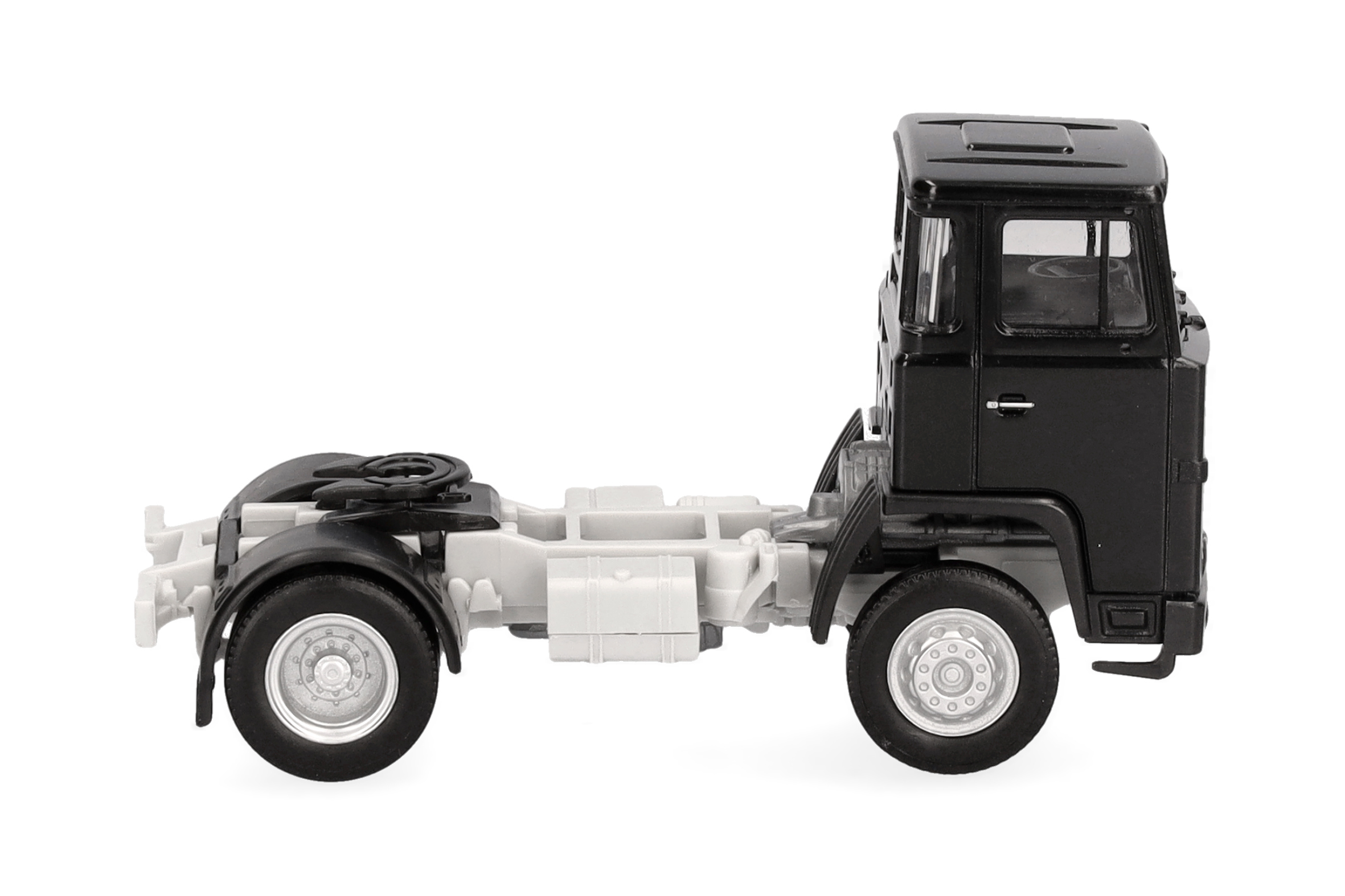 Herpa 318976-002 | Scania 111 Zugmaschine 2achs, schwarz | 1:87