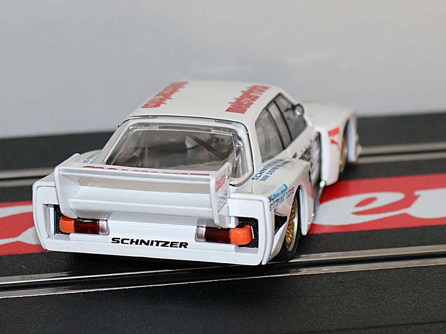 32037 Carrera Dig. 132 | BMW 320 Turbo Flachbau | Team Schnitzer No.7 | 1:32