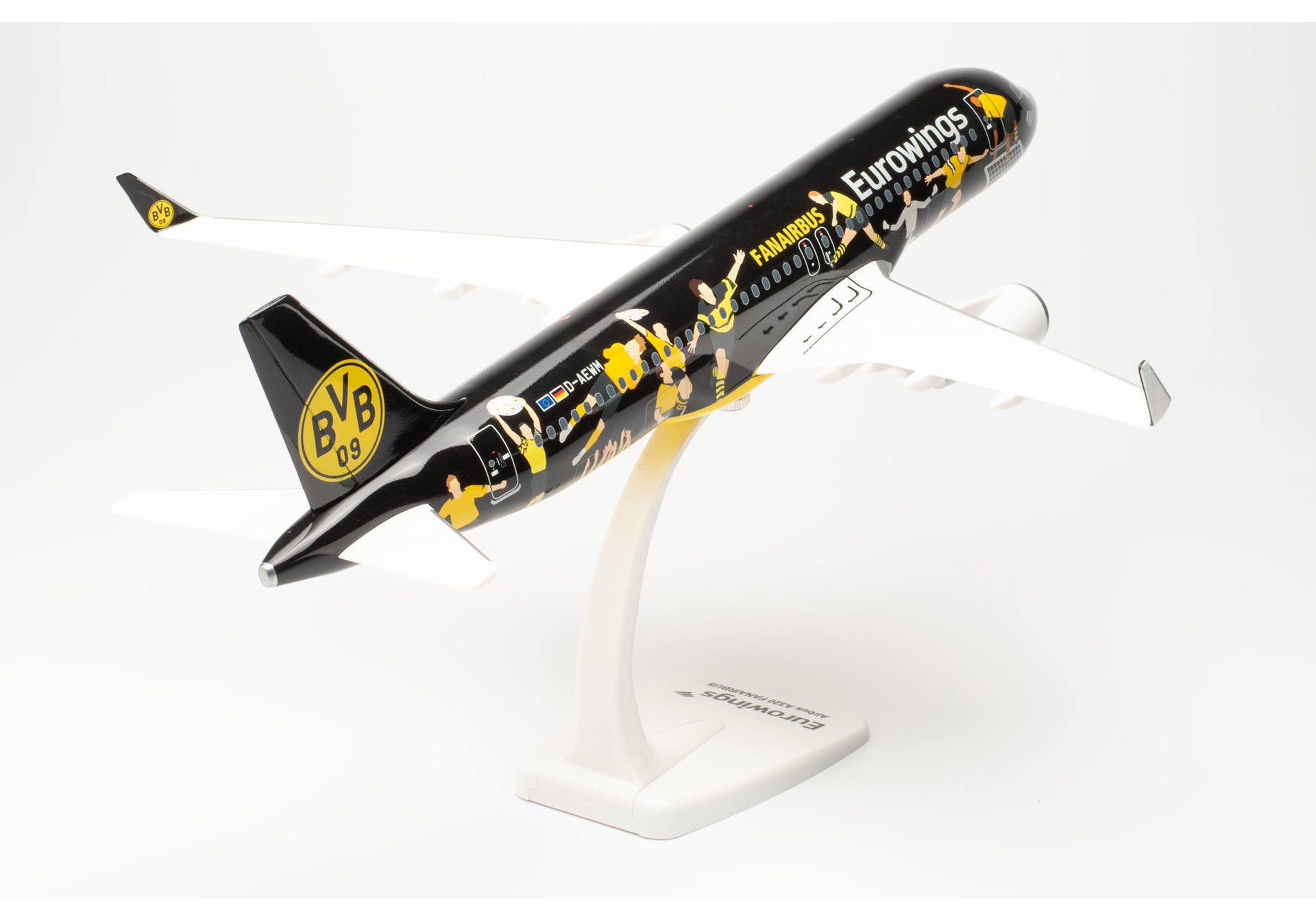 Herpa Wings SF 613934 | Eurowings Airbus A320 | BVB Fanairbus | D-AEWM | 1:100