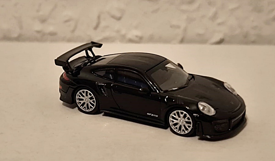 Minichamps 870068125 | Porsche 911 GT2 | 2018 | Black W/Carbon Bonnet | 1:87