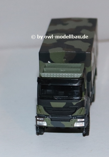Herpa 746786 - Iveco Trakker 6x6 mit Wechselaufbau Flecktarndesign - Bundeswehr. 1:87